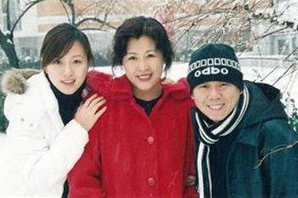 潘长江女儿车祸是真的吗 潘阳真的出意外了吗