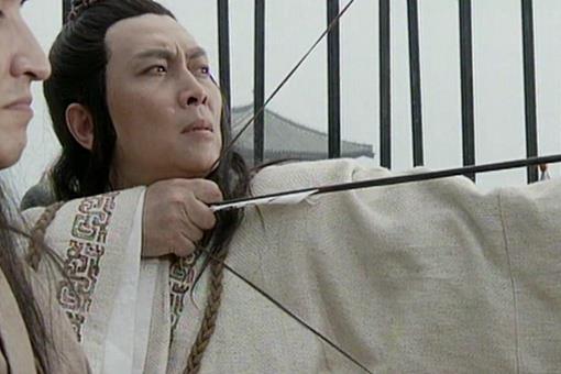 郑庄公是怎么打败他弟弟共叔段的?