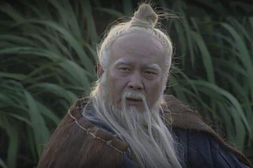 郑庄公是怎么打败他弟弟共叔段的?
