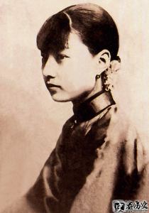 ​“冬皇”孟小冬简介 孟小冬和杜月笙的关系？