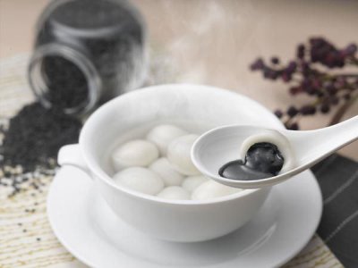 ​葡萄酒小汤圆图片，葡萄酒小汤圆怎么煮