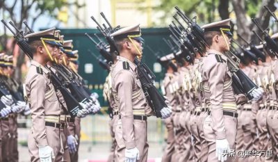 ​泰国总人口数量是多少（泰国普通人一月工资多少钱）