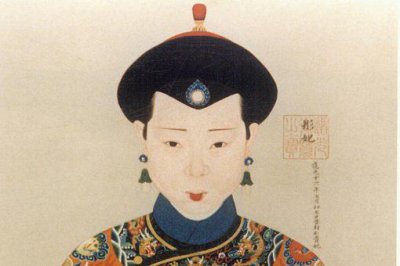 ​彤贵妃失宠原因是什么