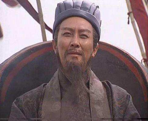卧龙凤雏二人得一可得天下后面一句是什么?