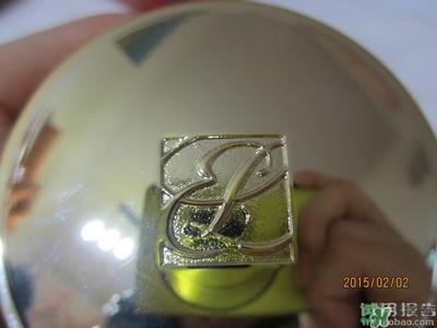 雅诗兰黛红石榴系列真假 雅诗兰黛红石榴系列真假鉴别