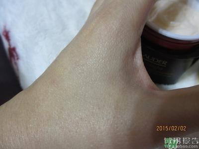 雅诗兰黛红石榴系列真假 雅诗兰黛红石榴系列真假鉴别