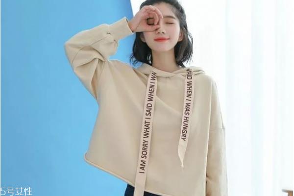 秋冬外套里面穿什么衣服好看 好内搭助你时髦整个秋冬