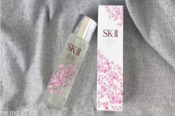 油痘皮适合的护肤品 油痘肌秋冬护肤品推荐