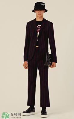 versus versace2018早春度假系列衣服款式有哪些_好看吗？