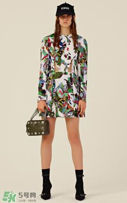 versus versace2018早春度假系列衣服款式有哪些_好看吗？