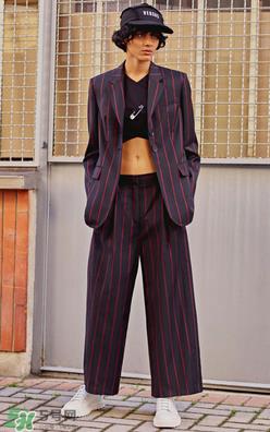 versus versace2018早春度假系列衣服款式有哪些_好看吗？