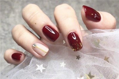 ​美甲可以养指甲吗 美甲的好处