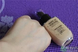 玫珂菲双用水粉霜怎么用?muf双用水粉霜使用方法