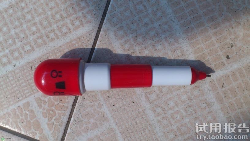 唇部遮瑕膏能吃吗？唇部遮瑕膏吃了有毒吗？