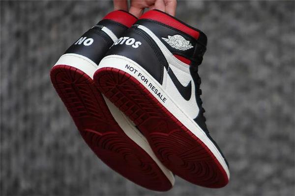 aj1禁止转卖真假对比 鉴定方法要牢记
