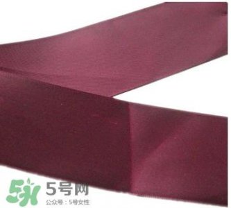 ​酒红色口红是什么颜色？酒红色口红试色