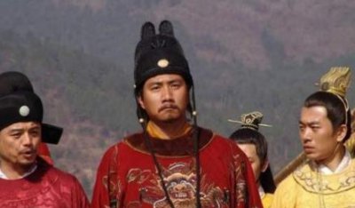 ​王朝更替的主要原因是什么？明朝为什么会被灭亡？