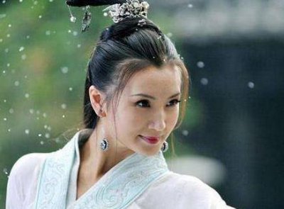 ​曹操将貂蝉送给关羽之后 关羽为什么还要月下斩貂蝉