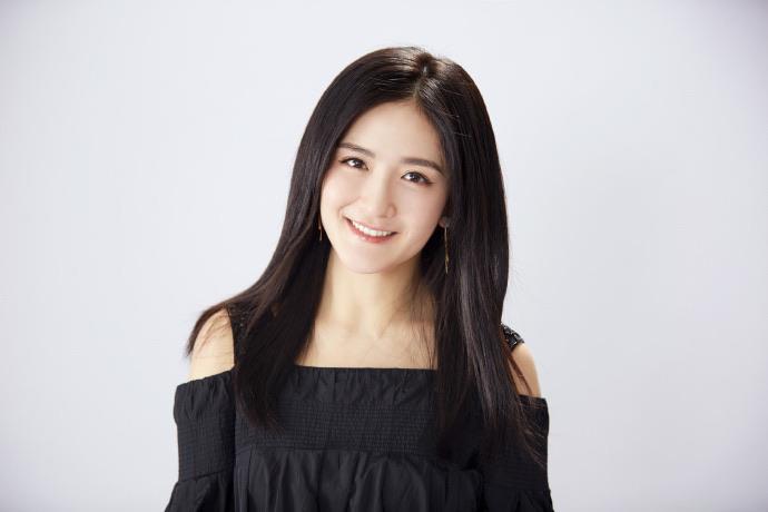 娱乐谢娜（中国内地主持人、歌手、演员）  1