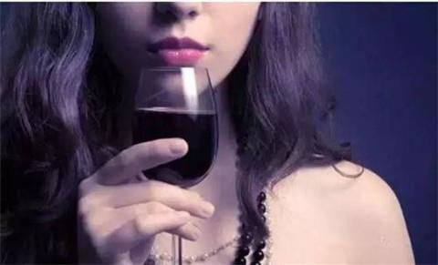 如何利用自身优势挽回女友 利用自身优势挽回女友的方法