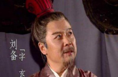​诸葛亮为何要选关羽去守华容道呢？他有哪些考虑？