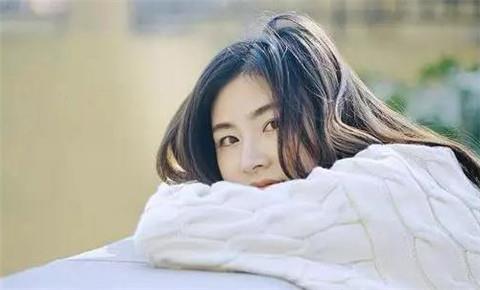 和女生约会聊什么 第一次约会聊天技巧