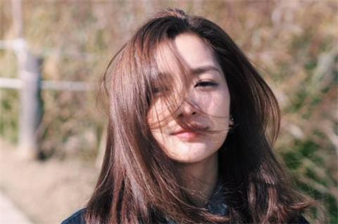 约女生不说话也没拒绝是什么意思