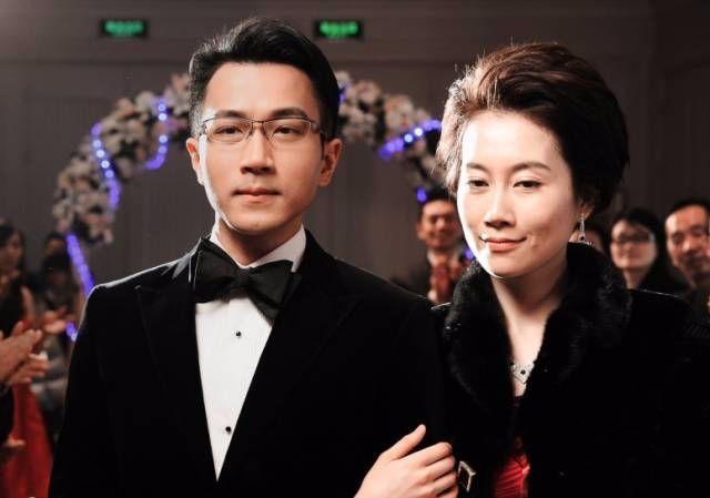 与俞飞鸿似双胞胎，演坏女人深入人心，名字像男人气质也很潇洒