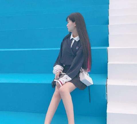 杨清柠到底有多瘦？看到这5张照片后，心疼王乐乐，羡慕毛宸宸