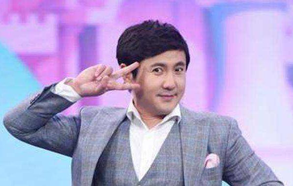 沈腾新电影终于定档，成本低到吓人，连吴京都来捧场