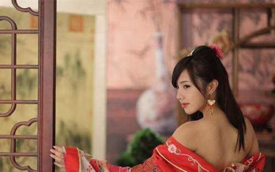 ​古代的小妾，除了伺候丈夫之外，还有三种用途，一个比一个凄惨