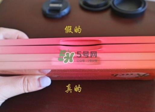 too faced桃子眼影盘真假辨别_too faced蜜桃眼影盘真假对比