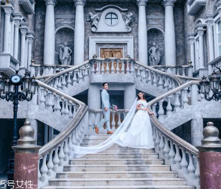 婚纱定金可以退吗？婚纱定了还能退吗？