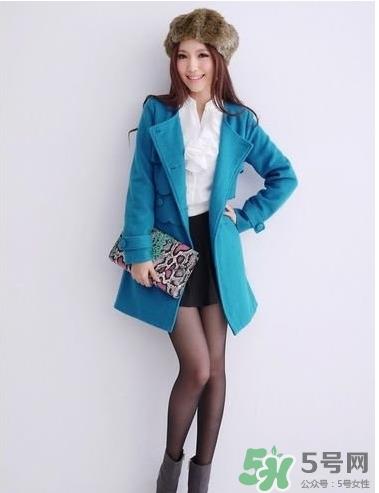 女生过年穿什么衣服？女生过年穿衣搭配
