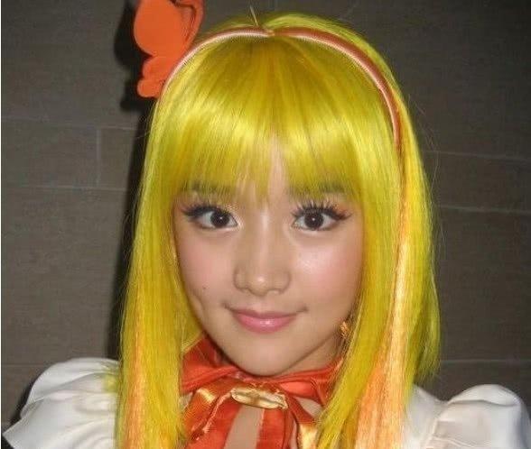 小魔仙里玲珑为何中毒三秒就死了，看到她服装后，编剧太鬼才了