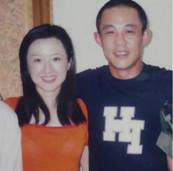 国家一级演员，成名后狠心抛弃演员妻子，传绯闻被网友骂没良心