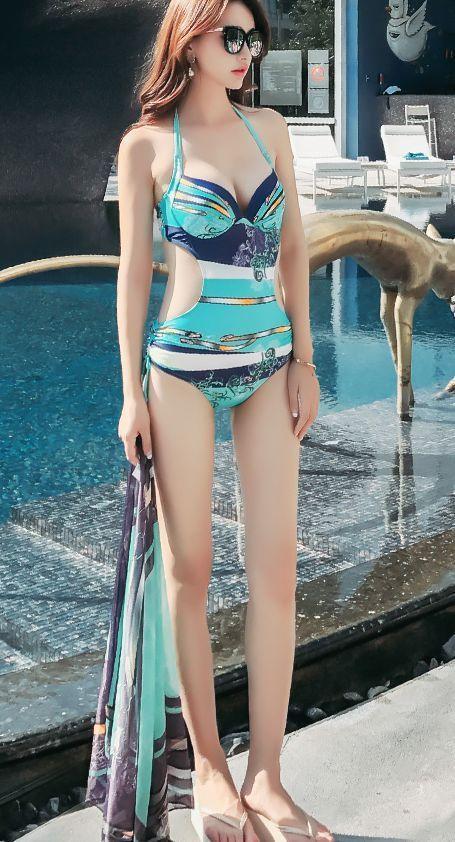 魅力十足的比基尼泳衣美女，穿出美好身.姿，提升女人时尚魅力！