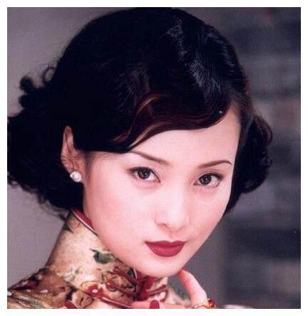 盘点娱乐圈长着桃花眼的明星胡歌上榜，第一美绝对是她无疑