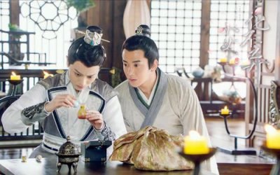 ​她是女演员却比鹿晗还帅气，出道2年没人熟知，今搭档林依晨红了
