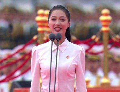 ​保研成复旦校花的冯琳，会成为东方卫视将来的台柱子吗？