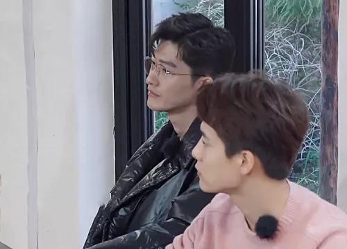马天宇：郑爽分手了你会追她吗？张翰高情商回应，难怪他这么火