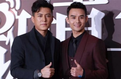 ​靳东和王凯被他捧红后，自己却喜欢跑龙套，王凯为感谢曾向他下跪