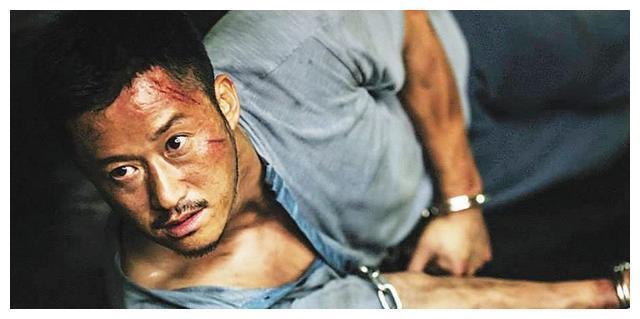 吴京家世背景有多深？放在曾经也是个王爷，难怪能如此成功