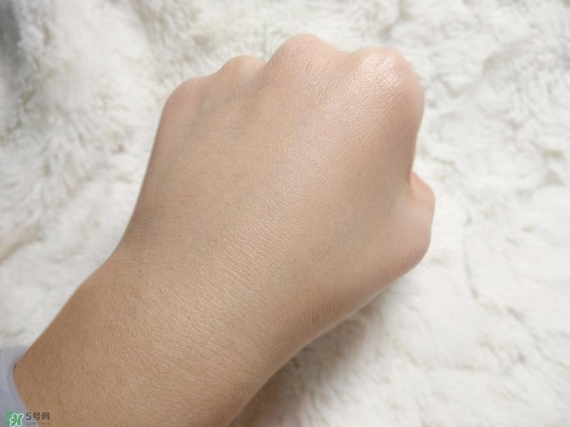 泊泉雅素颜霜怎么用?泊泉雅素颜霜使用方法