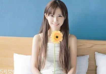 美白精华可以去痘印吗 美白精华去痘印有效吗