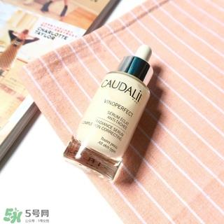 欧缇丽美白精华怎么用?caudalie美白精华使用方法
