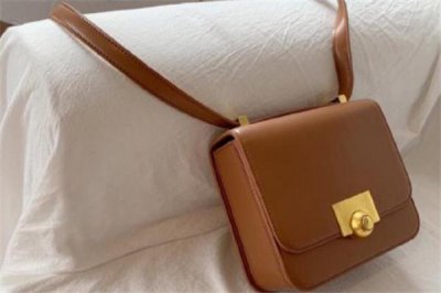 ​小mk是哪个国家的品牌 小mk和mk一样吗