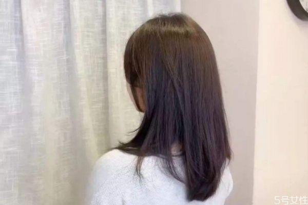 黑茶色头发适合夏天吗 染黑茶色多少钱