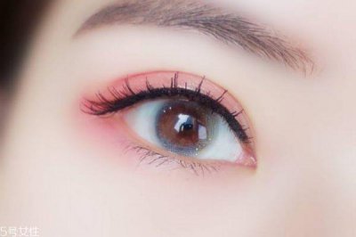 ​美瞳的正确戴法有什么呢 美瞳应该怎么戴呢