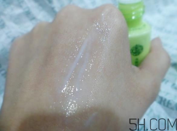 百雀羚水嫩倍现保湿精华乳液怎么样_好用吗